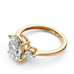Load image into Gallery viewer, Kiara Oval Solitaire Diamond 3 stone Ladies Ring