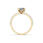 Load image into Gallery viewer, Elara emerald Solitaire Diamond Womens Ring
