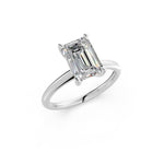 Load image into Gallery viewer, Maira Emerald Solitaire Diamond Womens Ring
