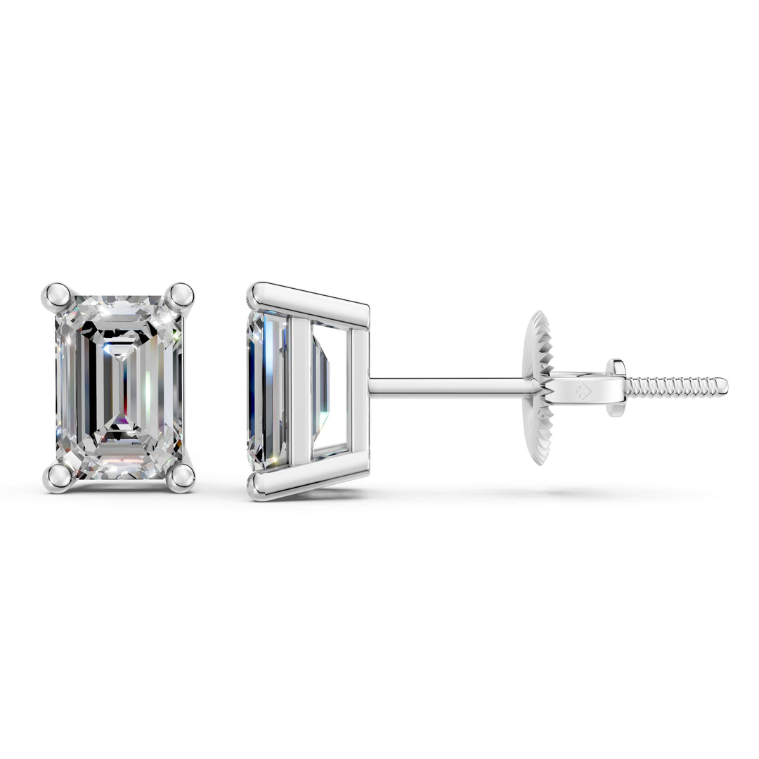 Ishya Emerald Solitaire Diamond stud Earring