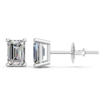 Load image into Gallery viewer, Ishya Emerald Solitaire Diamond stud Earring
