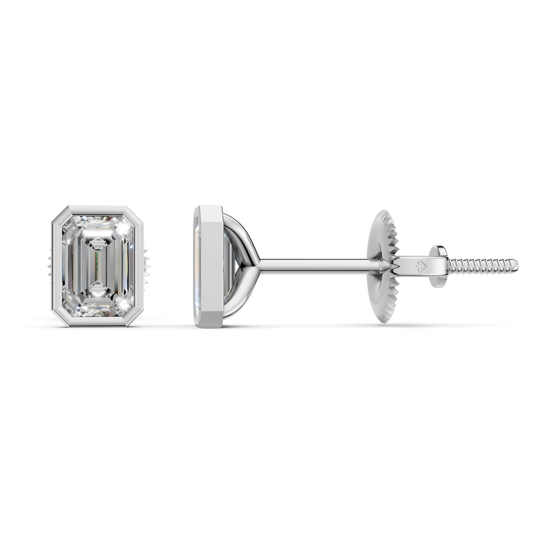 Gira Emerald Solitaire Diamond Bezal stud Earring