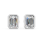 Load image into Gallery viewer, Gira Emerald Solitaire Diamond Bezal stud Earring
