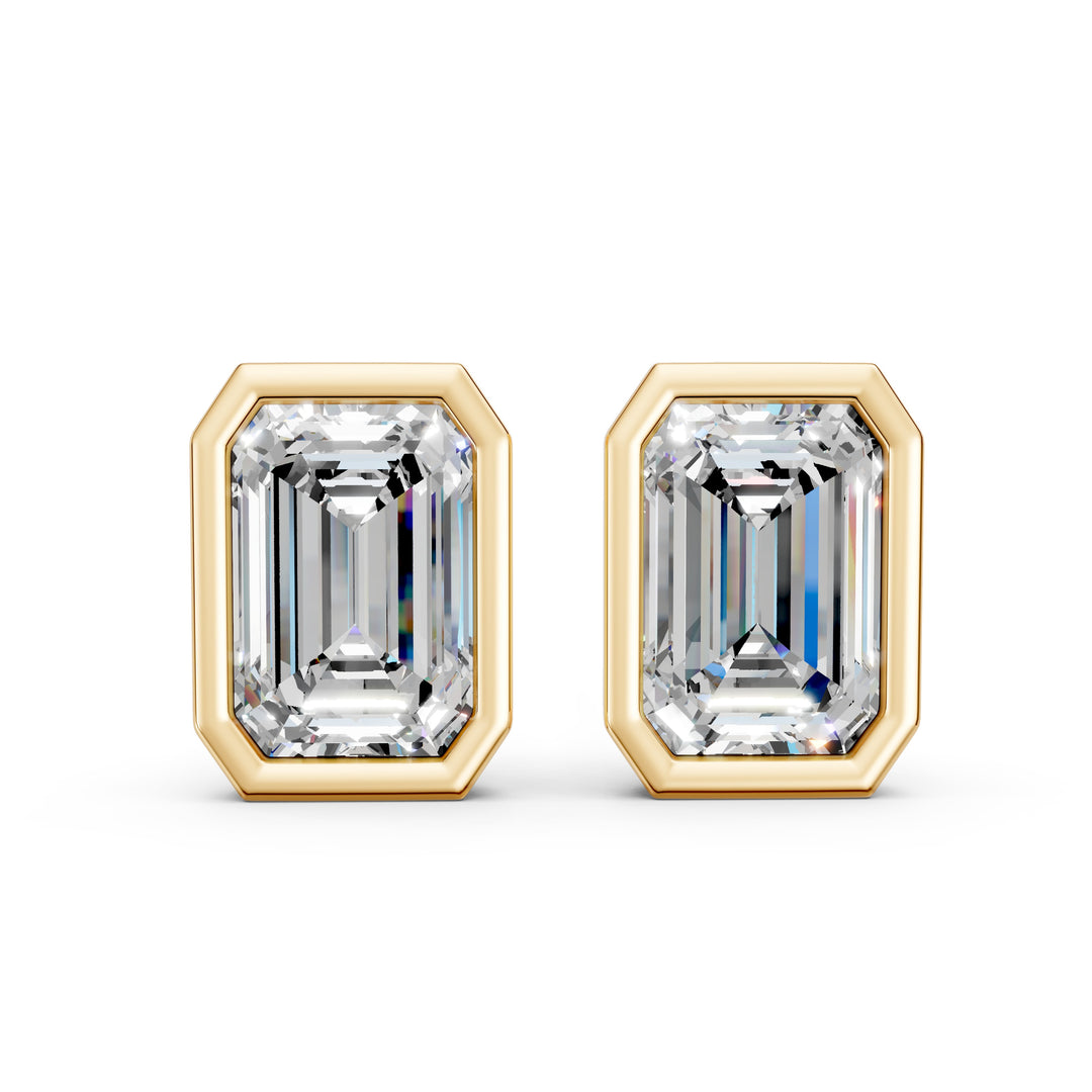 Meira Emerald Solitaire Diamond Stud Earring