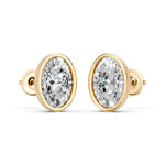 Load image into Gallery viewer, Manya Oval Solitaire Diamond stud Earring

