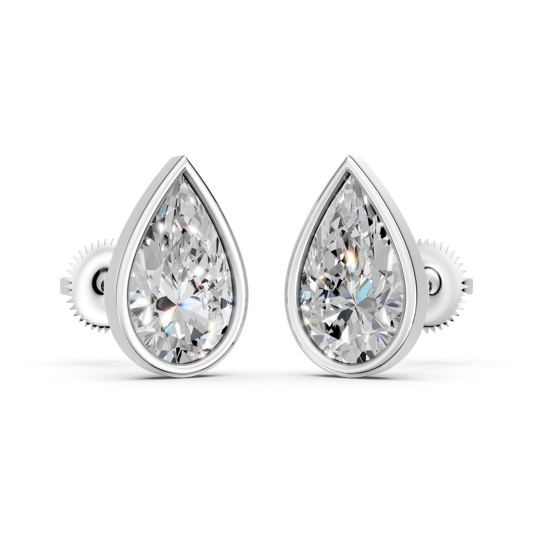 Manra Pear Solitaire Diamond Earring