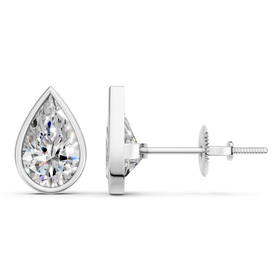 Manra Pear Solitaire Diamond Earring