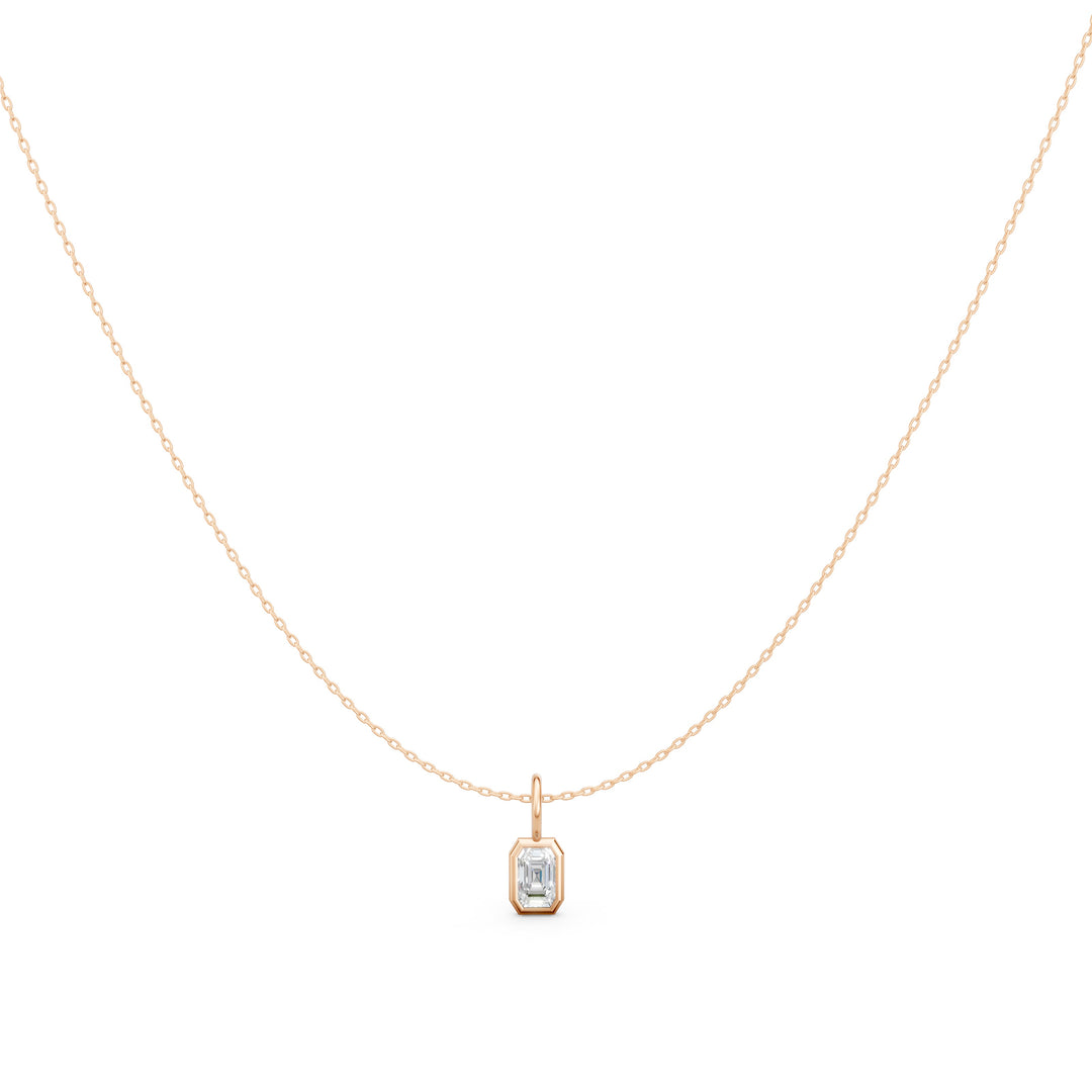 Carva Emerald Solitaire Ladies Pendant