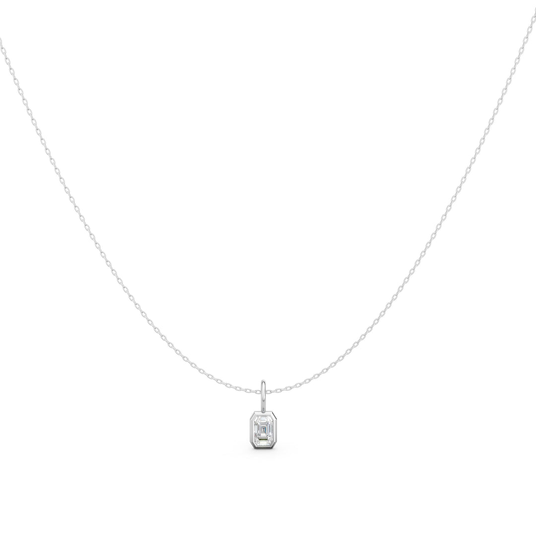 Kashvi Pear  Solitaire Ladies Stakeble Diamond Pendant