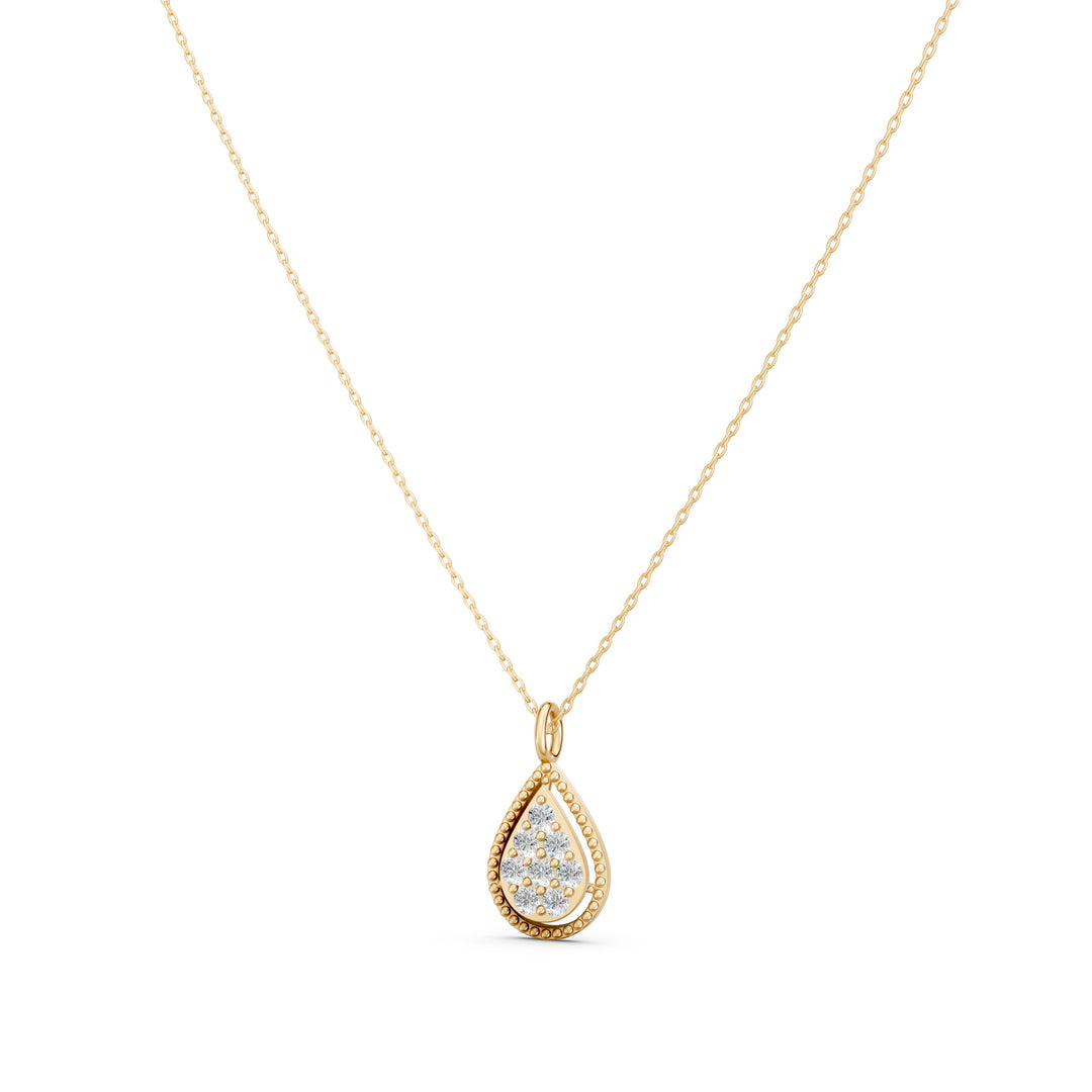 Oira Diamond chain Pendent