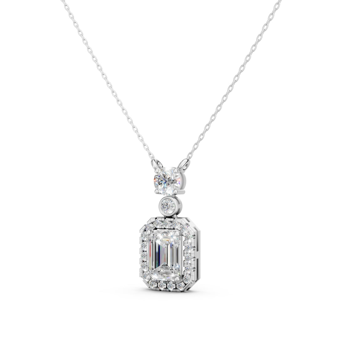 Namya Emerald Solitaire Diamond Pendent