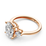 Load image into Gallery viewer, Kiara  Oval Solitaire Diamond 3 stone Ladies Ring
