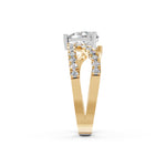 Load image into Gallery viewer, Areej Pear Solitaire Diamond Ladies Ring
