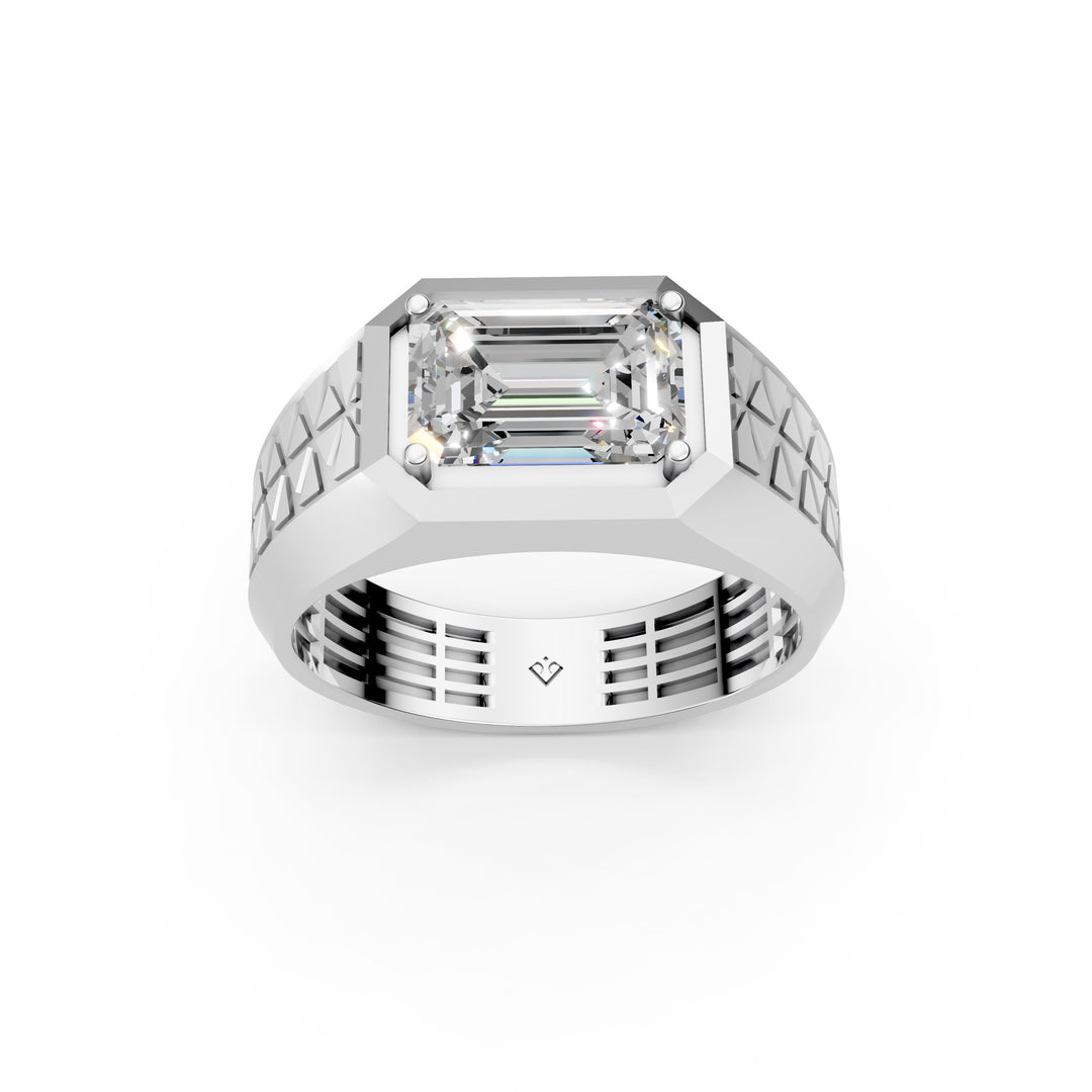Parth Emerald Solitaire Gents Ring
