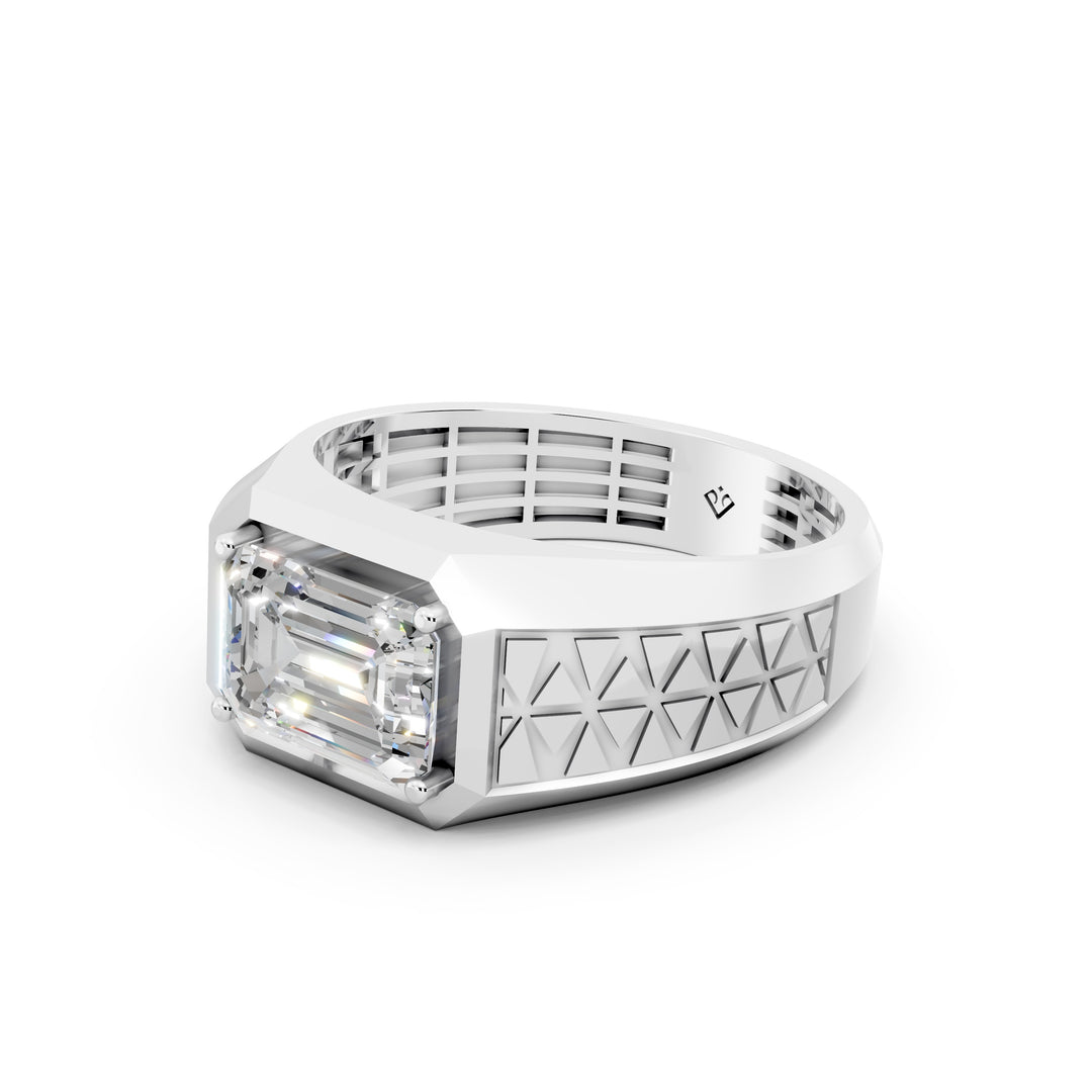 Parth Emerald Solitaire Gents Ring