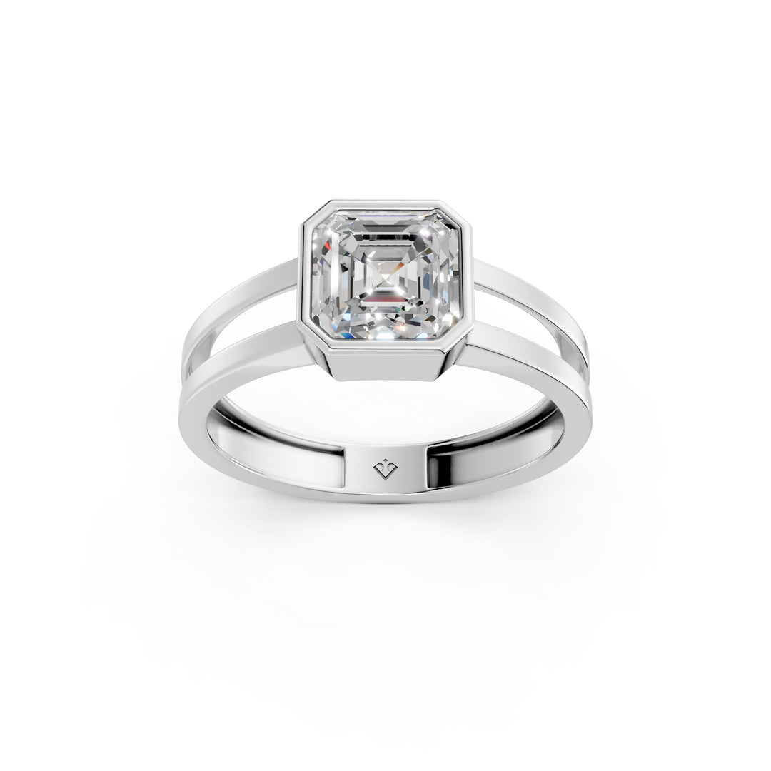 Arisa Emerald Solitaire Diamond Men Ring