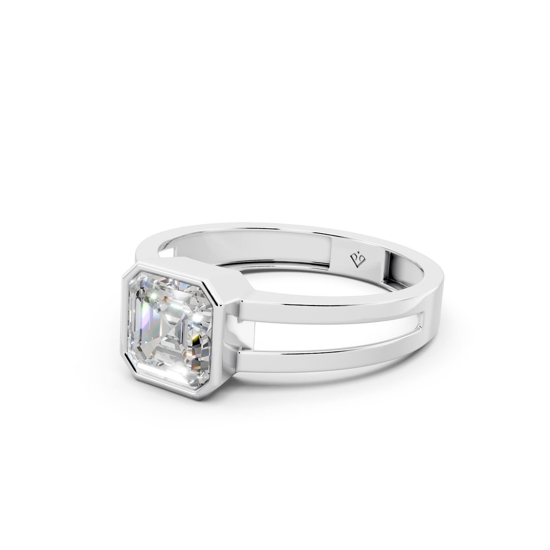 Arisa Emerald Solitaire Diamond Men Ring