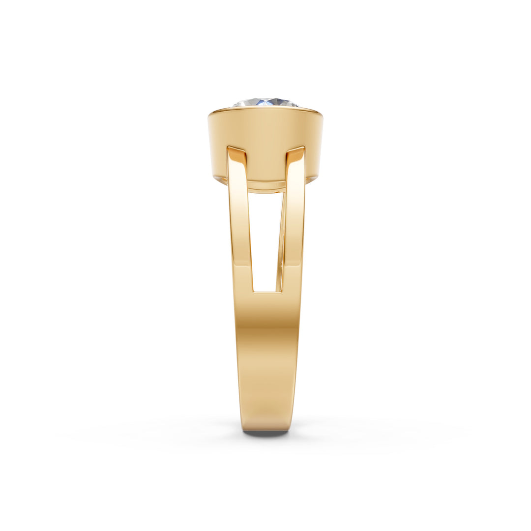 Aroha Round Solitaire Diamond Men Ring