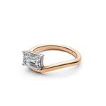 Load image into Gallery viewer, Aavya Emerald Solitaire Diamond Womens Ring
