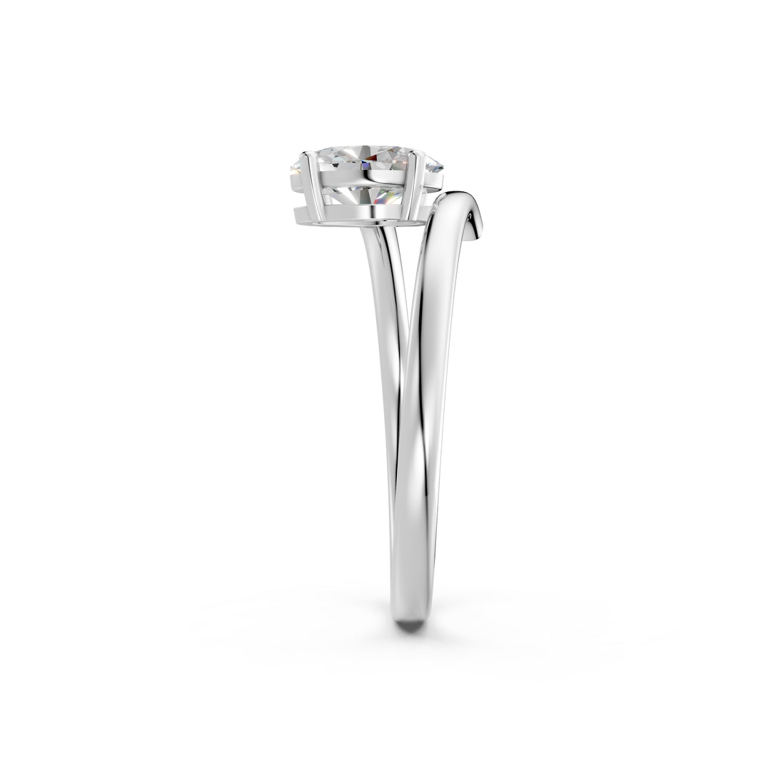Avira Oval Solitaire Diamond Gap Womens Ring