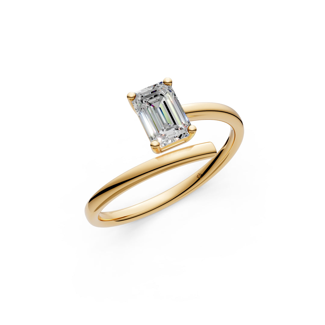 Aylin Emerald Solitaire Diamond Gap Womens Ring
