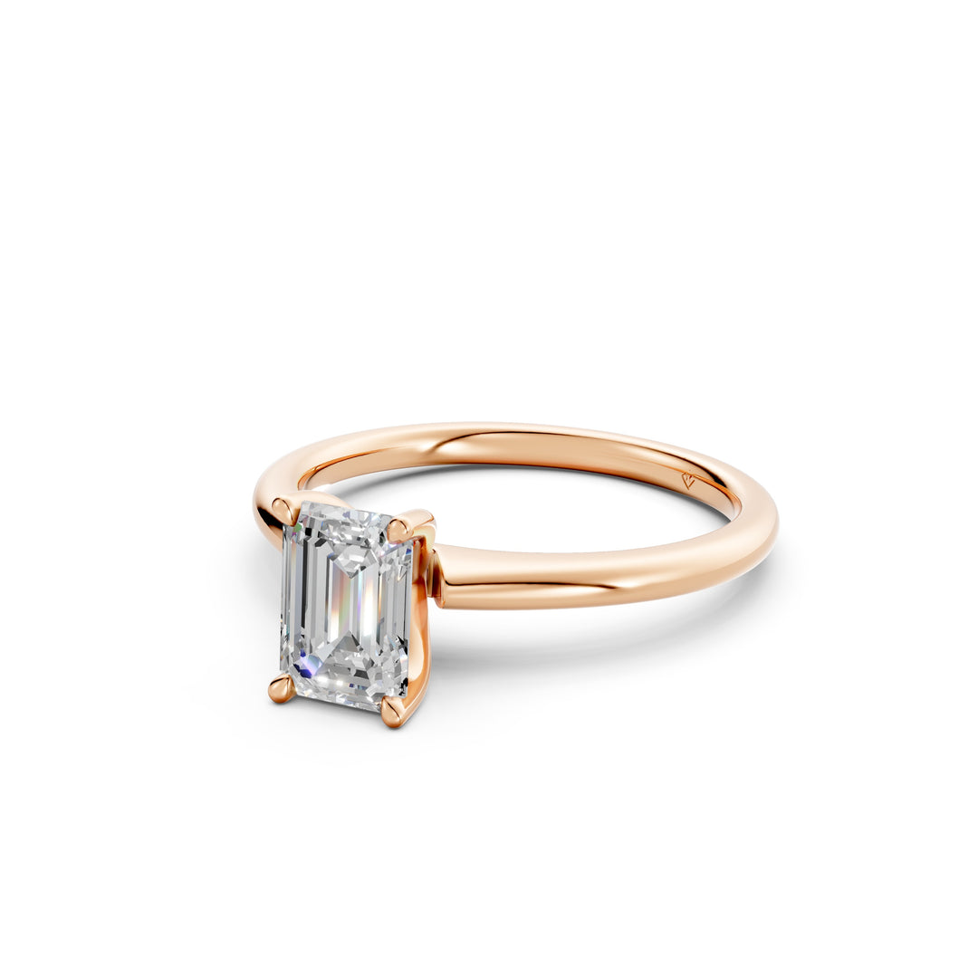 Malya Emerald Solitaire Diamond Womens Ring