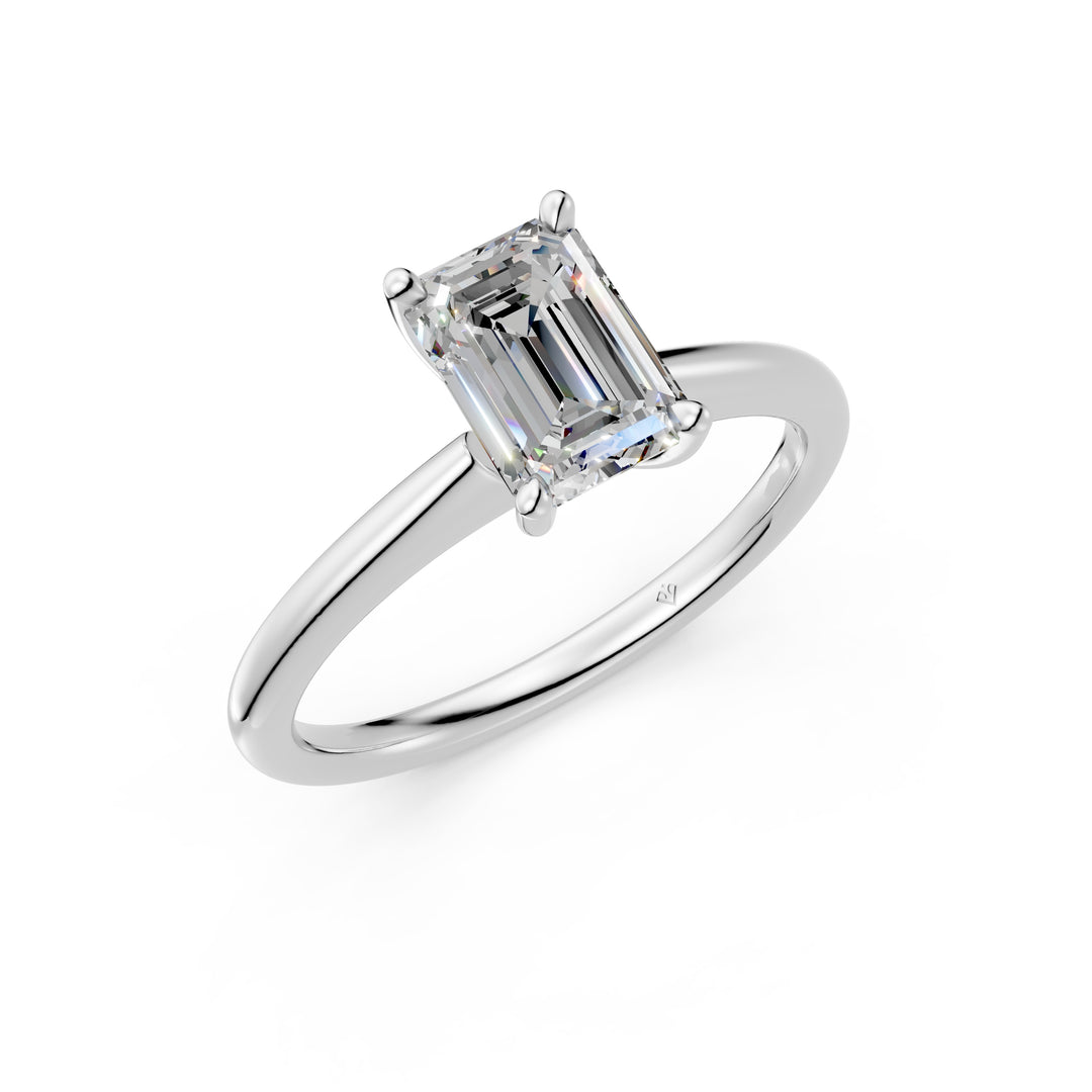 Malya Emerald Solitaire Diamond Womens Ring