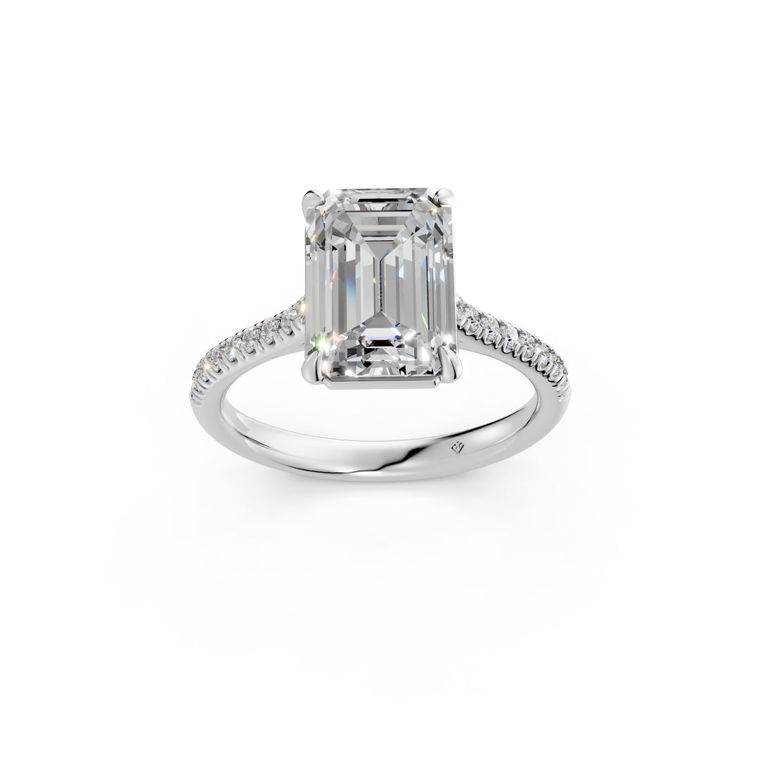 Adhira Emerald Solitaire Diamond Womens Ring