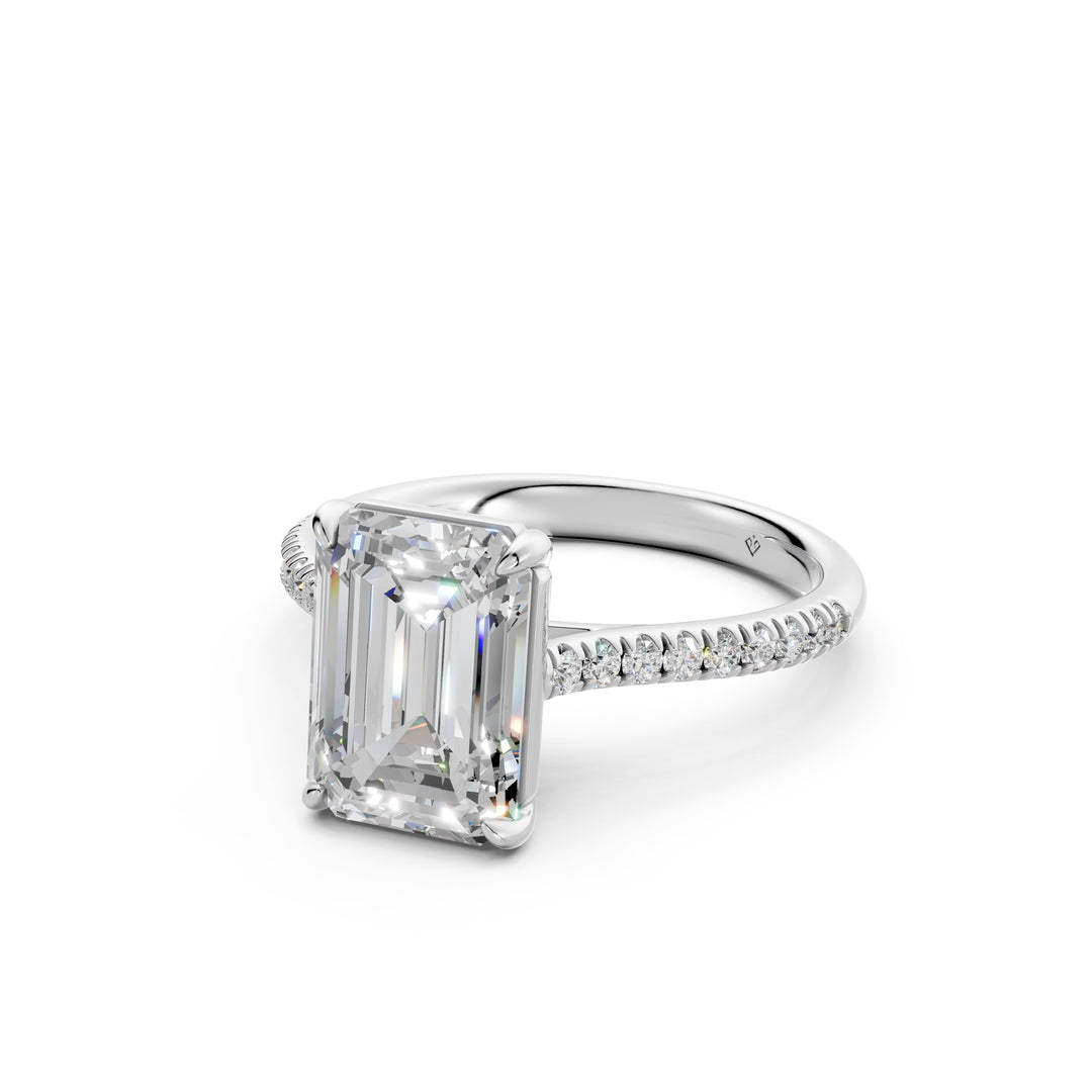 Adhira Emerald Solitaire Diamond Womens Ring