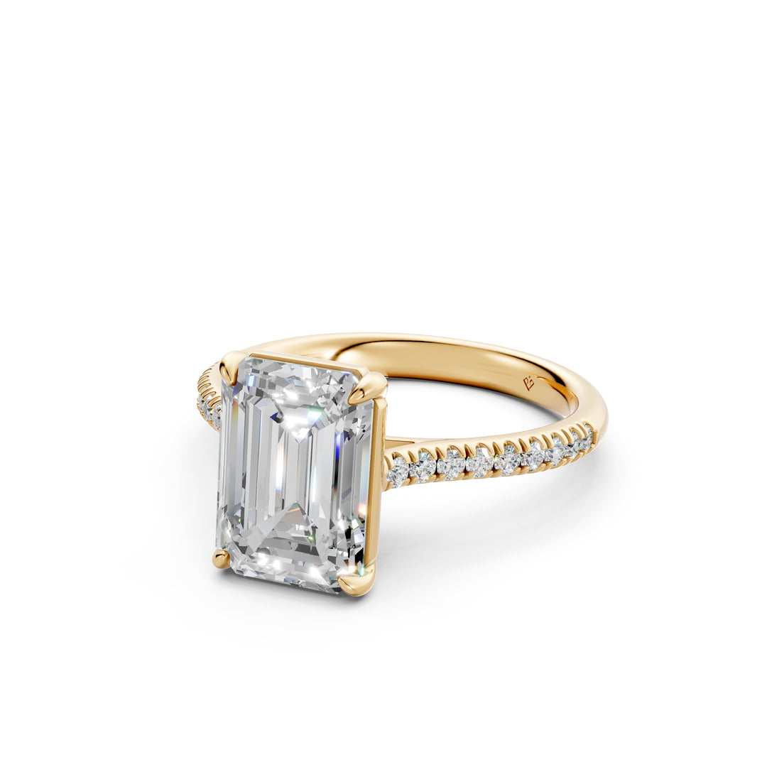 Adhira Emerald Solitaire Diamond Womens Ring
