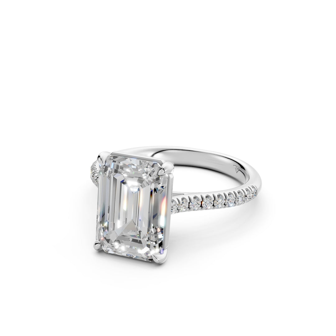 Abhika Emerald Solitaire Diamond Womens Ring