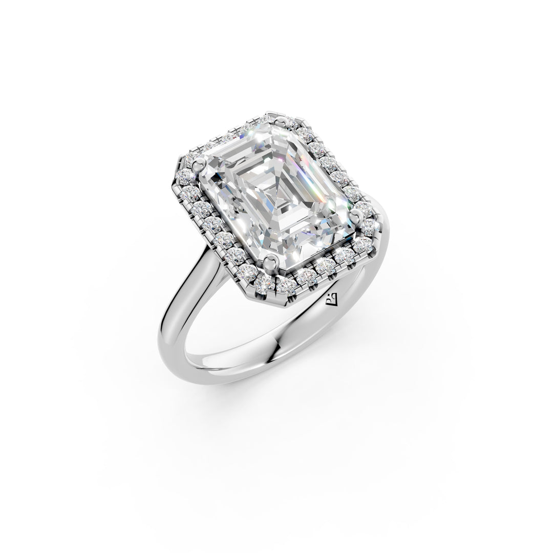 Yavya Emerald Solitaire Diamond Womens Ring