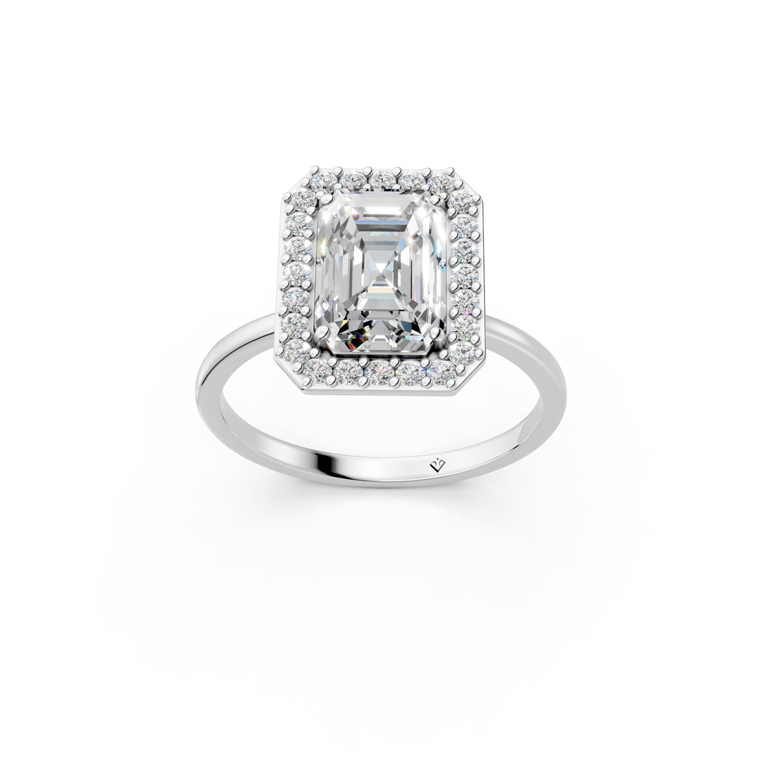 Rira Emerald Solitaire Diamond Womens Ring