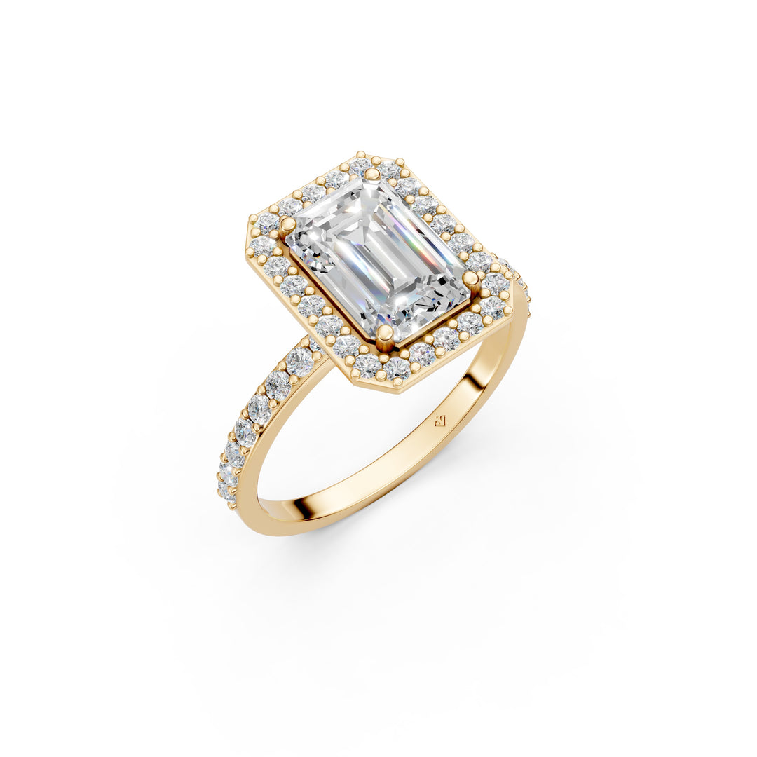 Peira Emerald Solitaire Diamond Womens Ring