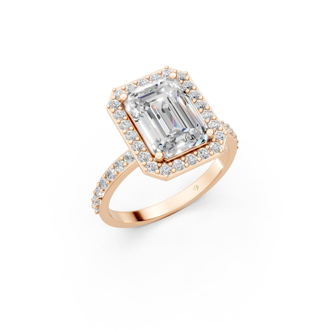 Pamya Emerald Solitaire Diamond Womens Ring