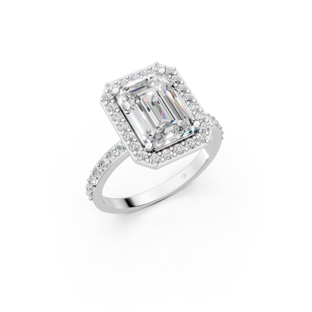 Pamya Emerald Solitaire Diamond Womens Ring