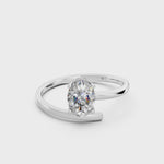 Load and play video in Gallery viewer, Avira Oval Solitaire Diamond Gap Womens Ring
